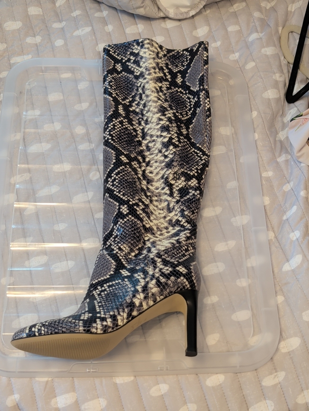 NWOT Marc Fisher Boots Size 5